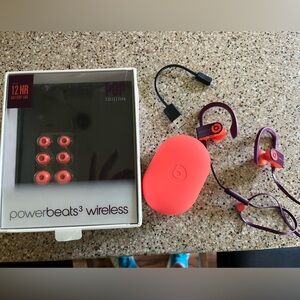 Beats PowerBeats3 Wireless Earphones